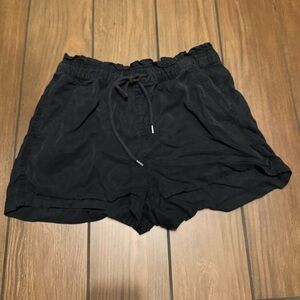 LOFT Black Women's Shorts